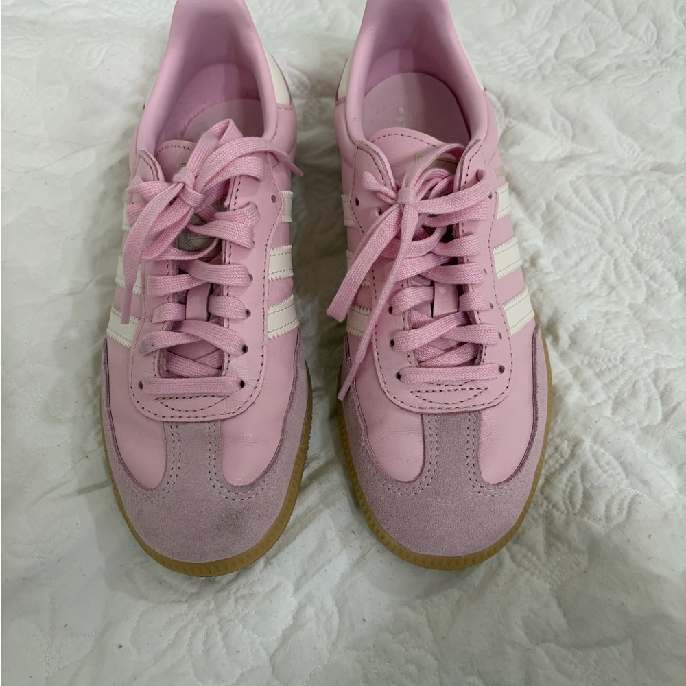Adidas Women's Soft Pink Sneakers